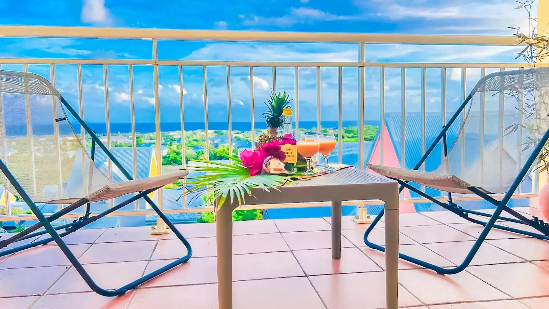 Magnifique Appartement Fleurs Caraibes - 6 Personnes En Residence Avec Piscine Privee - Sainte Anne Guadeloupe